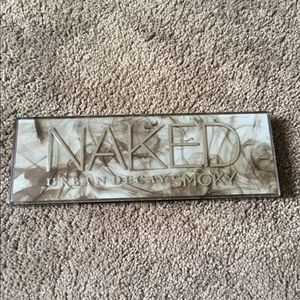 Naked Urban Decay Smokey Palette